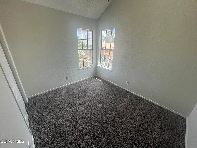 1574 Rebecca Ann Dr — Photo 28