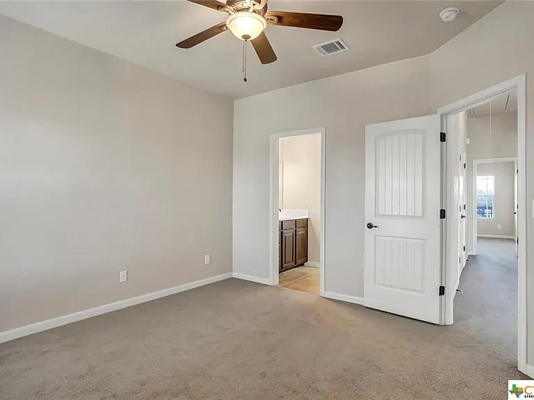 6900 Deorsam Loop — Photo 27