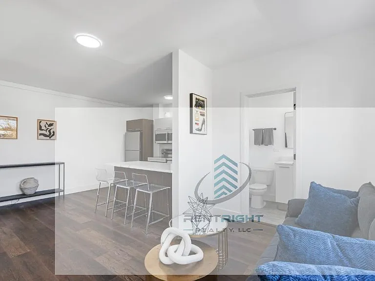 1553-55 W Hollywood Ave #1555-312 — Photo 7