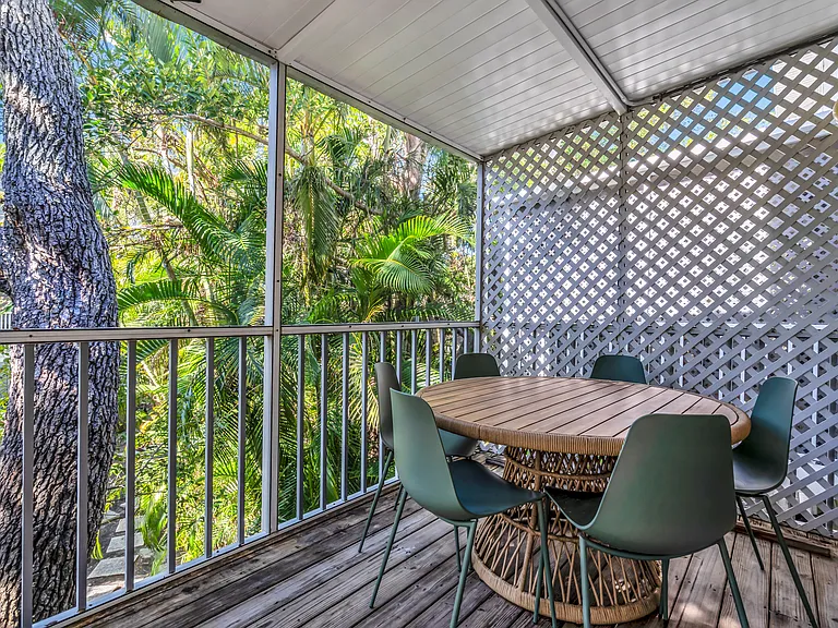 6250 Holmes Blvd #72 — Photo 36
