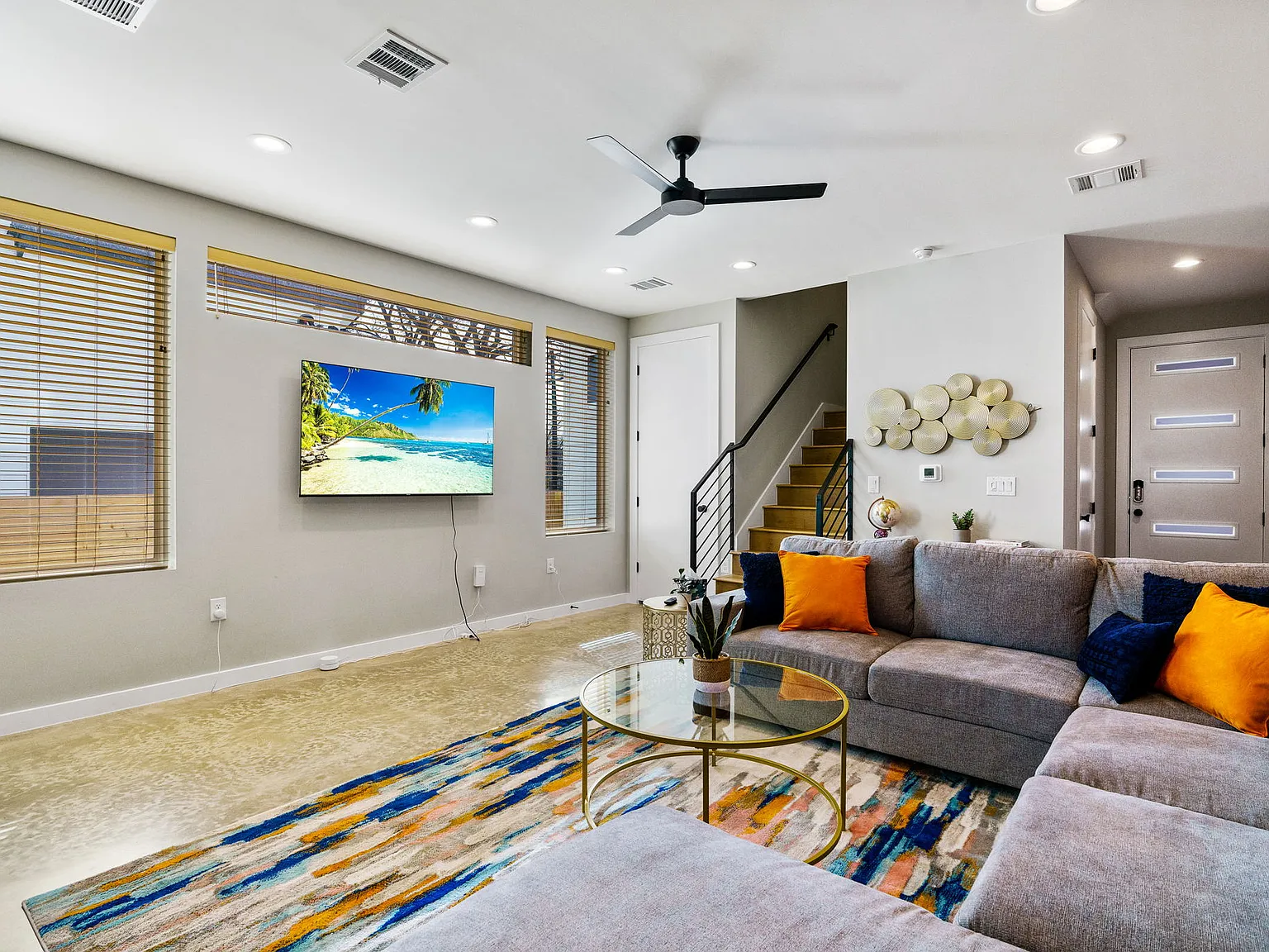 3 bed, 2.5 bath, 1572 sqft, $2,900 — Photo 3