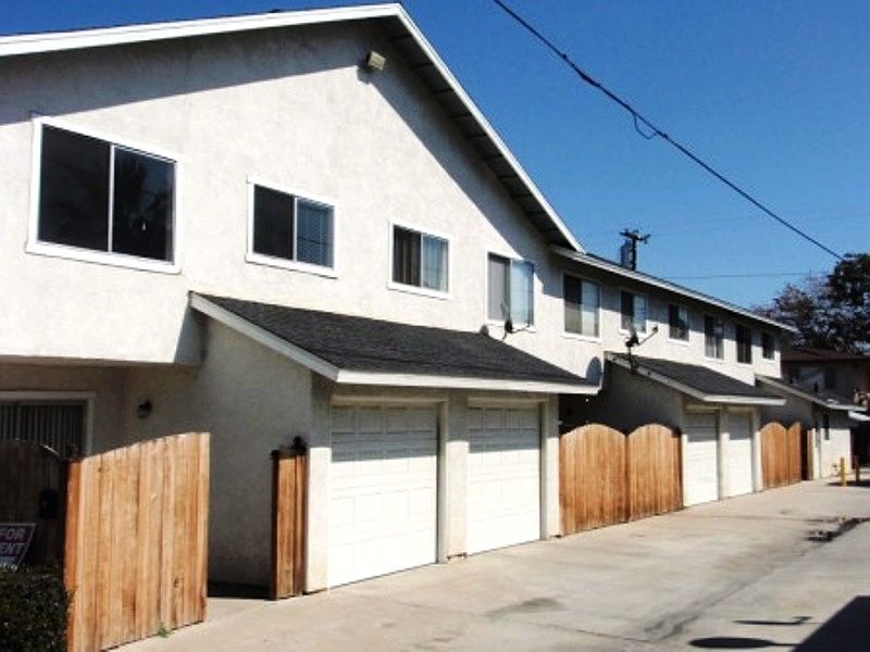 2nd image of 711 S Victoria Ave APT 05