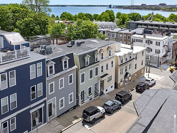 2nd image of 102 Old Harbor St #1