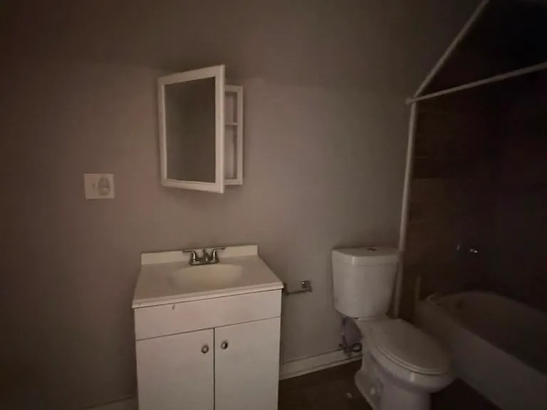 73 Gibbs St #2A — Photo 11