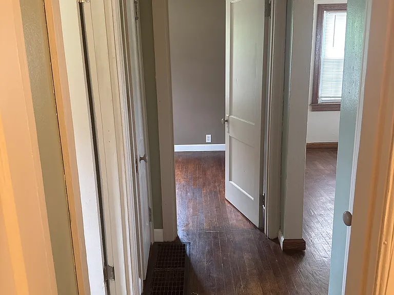 6275 Hamilton Middletown Rd — Photo 9