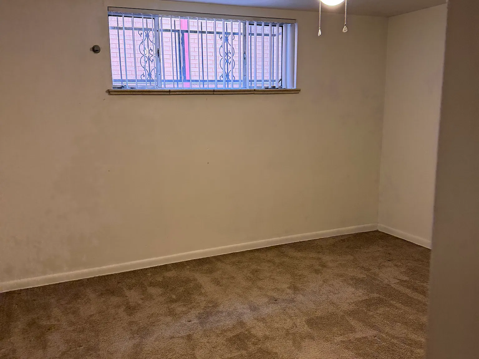 1 bed, 650 sqft, $1,200 — Photo 3