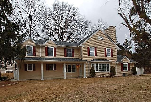 1st image of 501 Pamela Ln