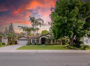 10405 Mersham Hill Dr, Bakersfield, CA