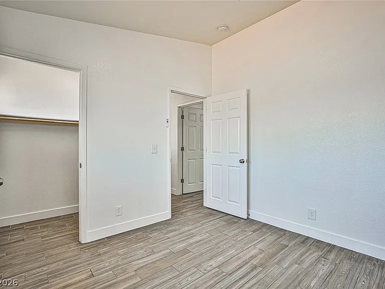 9285 Casa Christina Ln — Photo 13