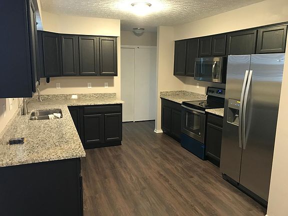 5th image of 7846 Grandlin Park Ct