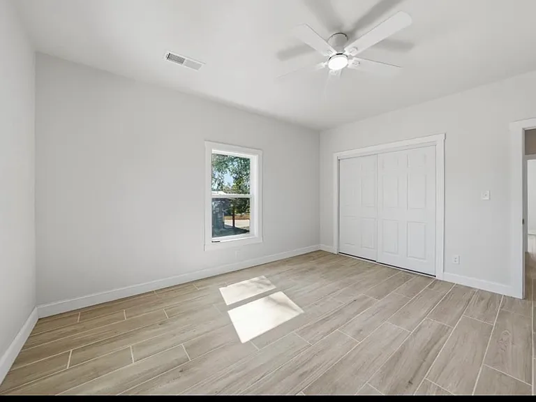3320 Palm Dr — Photo 9