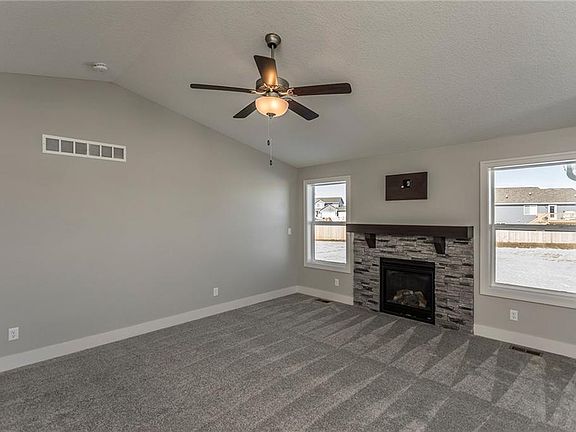 5th image of 2720 NW 21st St