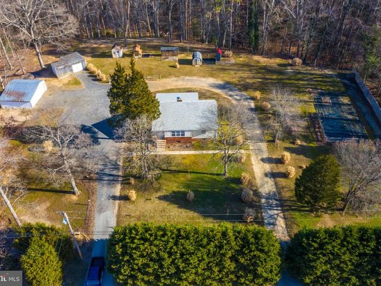 1720 Solomons Island Rd S, Prince Frederick, MD 20678
