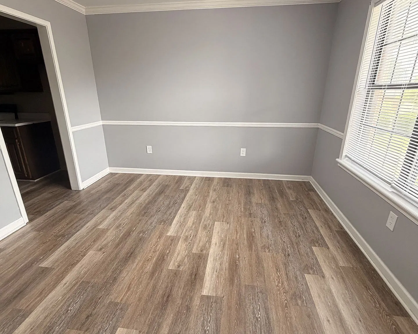 Brentwood Apartments — Photo 4