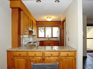 100 Sheffield St UNIT B1, Old Saybrook, CT 06475