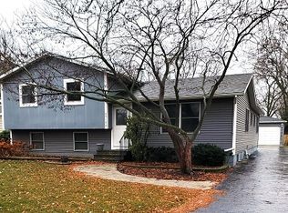25199 W Wayside Pl, Lake Villa, IL 60046