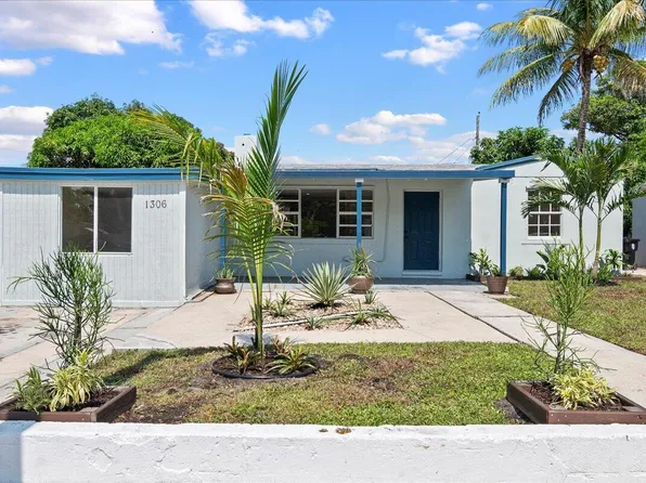 1306 S C Terrace, Lake Worth Beach, FL 33460