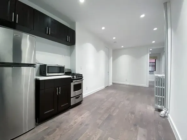 139 Mulberry St APT 7, New York, NY 10013