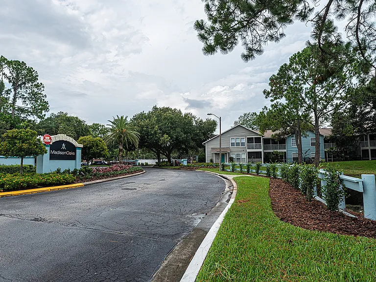 Madison Oaks Apartment Homes — Photo 49