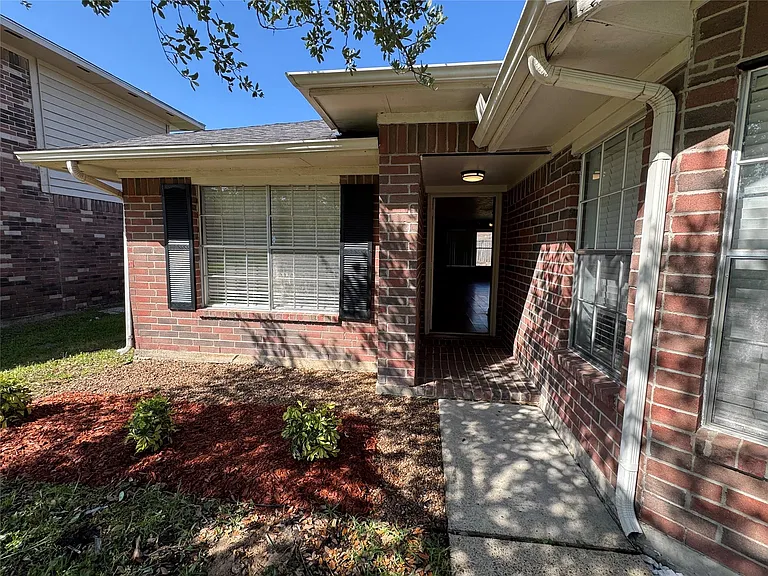12435 Chalmette St — Photo 7