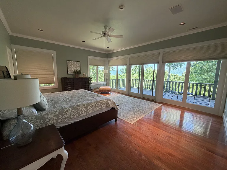 139 Summit Dr — Photo 14