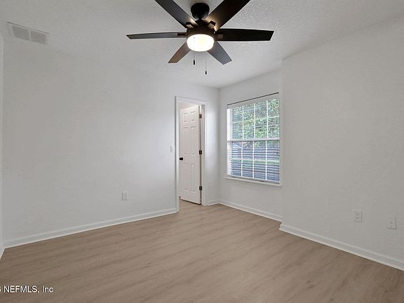 5th image of 2626 FERNLEAF Drive