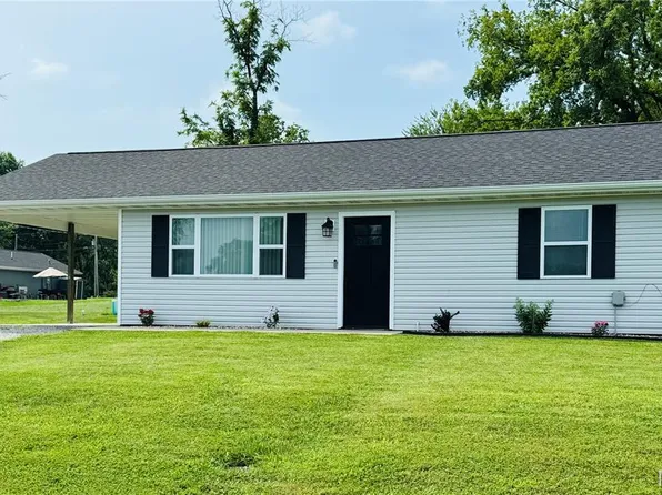 408 W 6th St, New London, MO 63459
