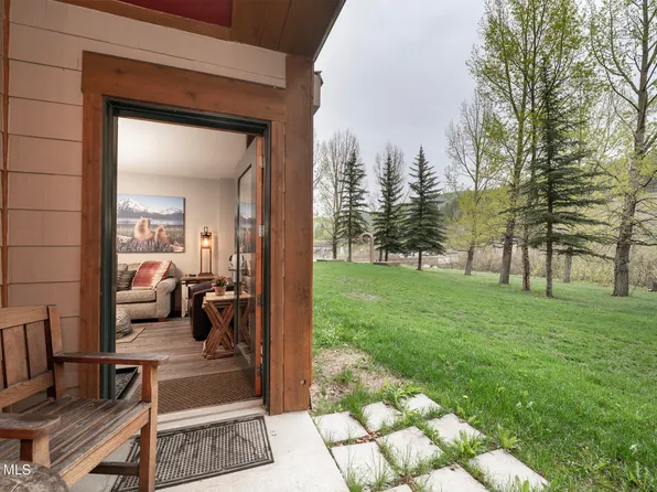 201 Zephyr Way #2008, Winter Park, CO 80482
