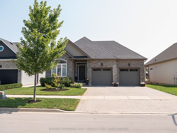 3rd image of 4073 Village Creek Dr
