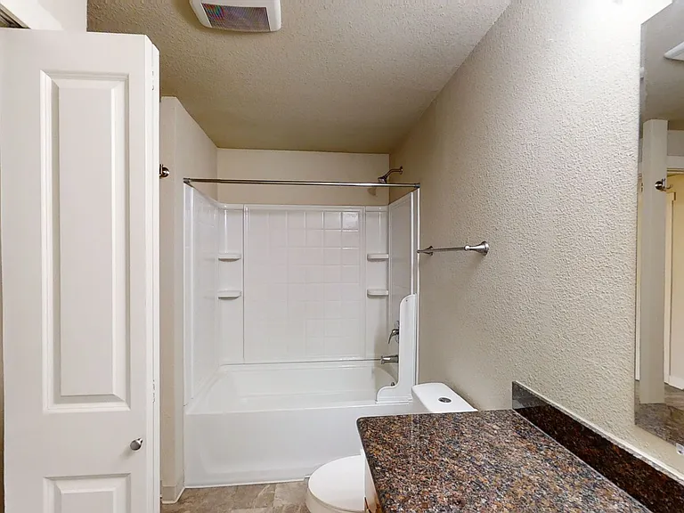 15915 52ND ST E — Photo 15