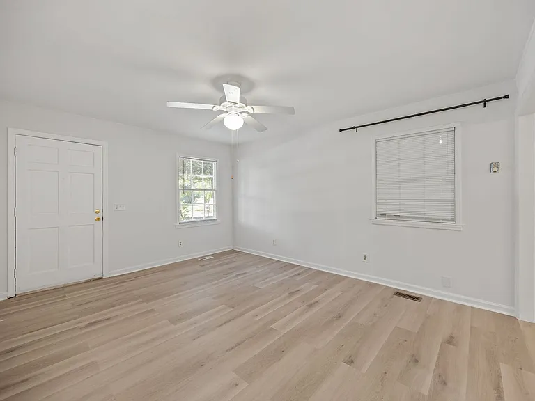 7444 Edenwood Ln — Photo 4