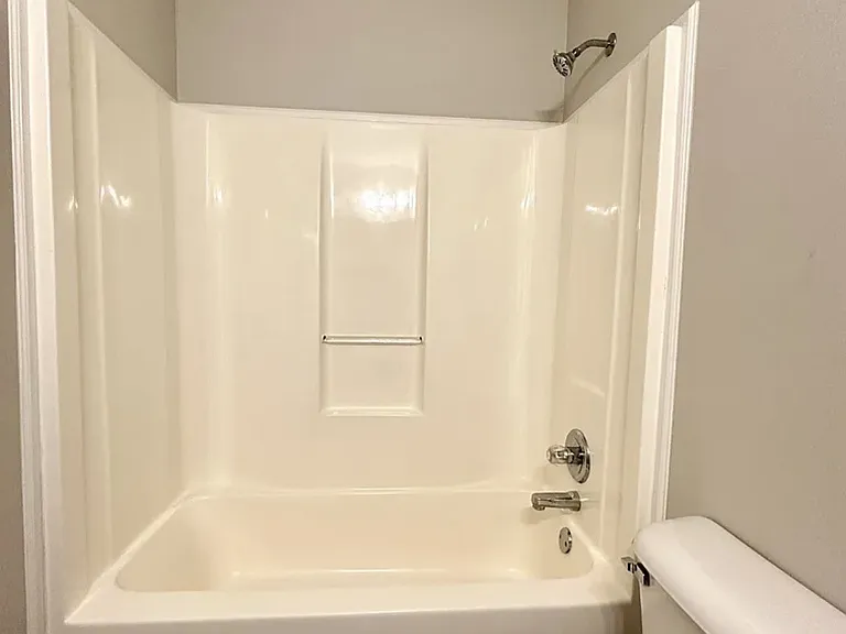 1641 Cedar Springs Cir — Photo 15
