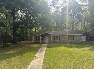 1821 Live Oak Dr, Conroe, TX 77301