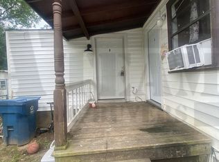 427 W Scott St #B, Athens, TX 75751