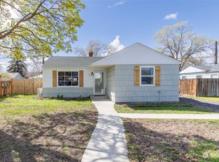 71 H St NE, Ephrata, WA 98823