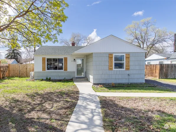 71 H Street NE, Ephrata, WA 98823
