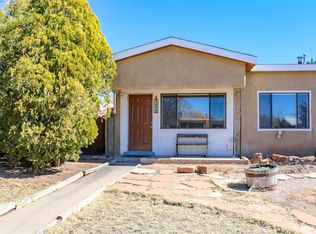 1025 Velarde Rd, Santa Fe, NM 87507