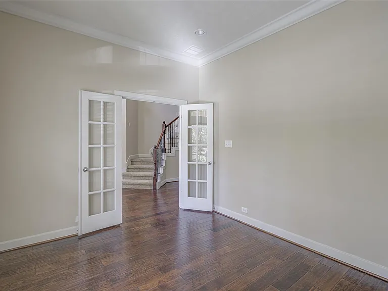 70 S Almondell Cir — Photo 8