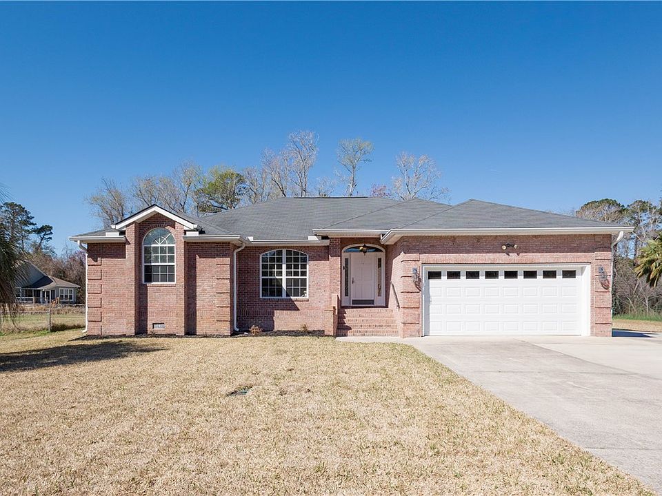 1st image of 601 Bartlett St