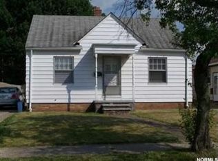 4335 Redding Rd, Cleveland, OH 44109