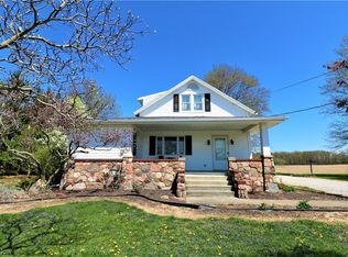 6122 Cook Rd, Wakeman, OH 44889