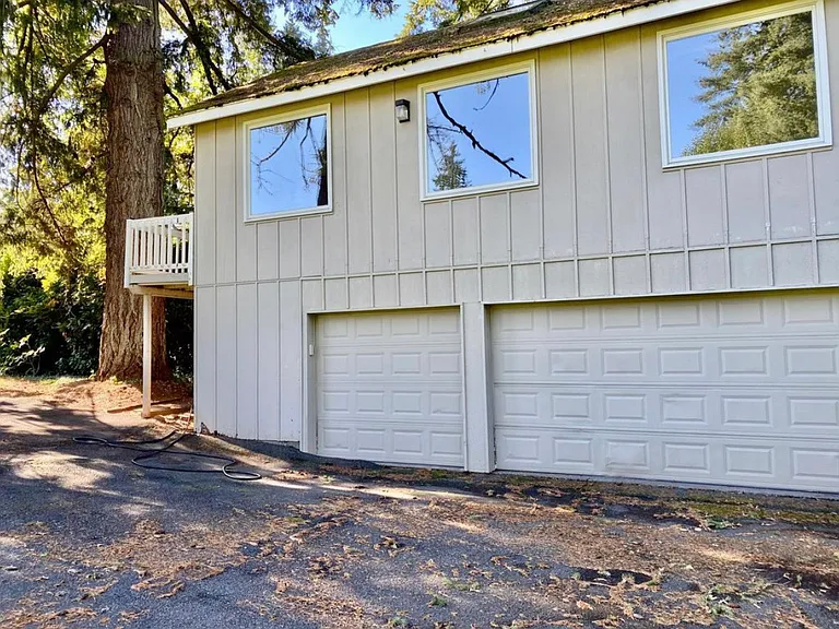 771 Country Club Rd — Photo 17