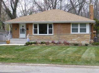 1320 Jefferson Ave, Downers Grove, IL 60516