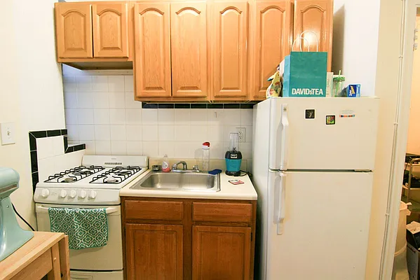 Rented by Voro New York | media 3