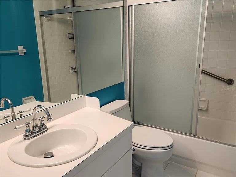 6330 Green Oak Cir #6330 — Photo 15