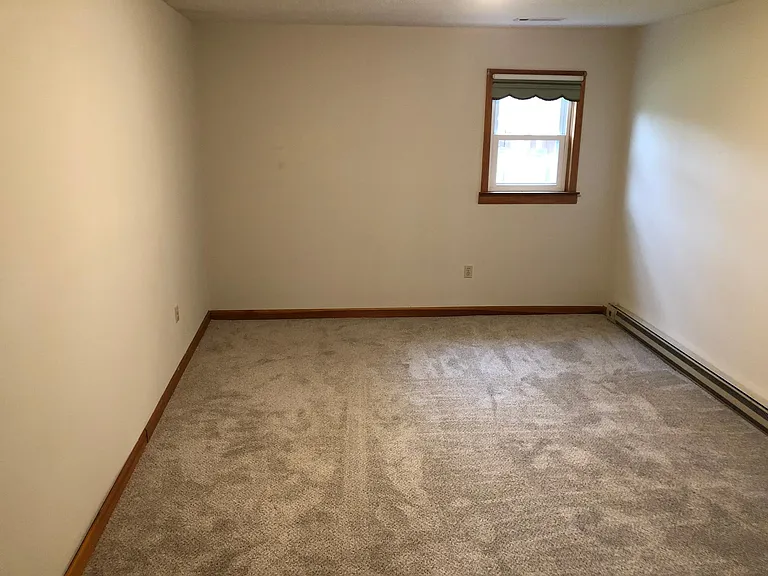 120 Womack Ave — Photo 2