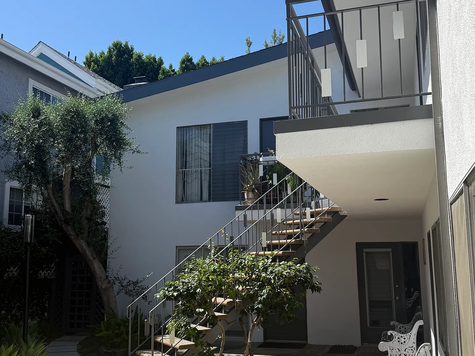2 bed, 2.5 bath, $3,500 — Photo 4