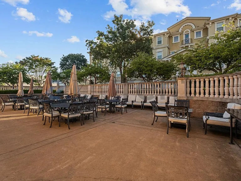 1114 Sonata Dr — Photo 30