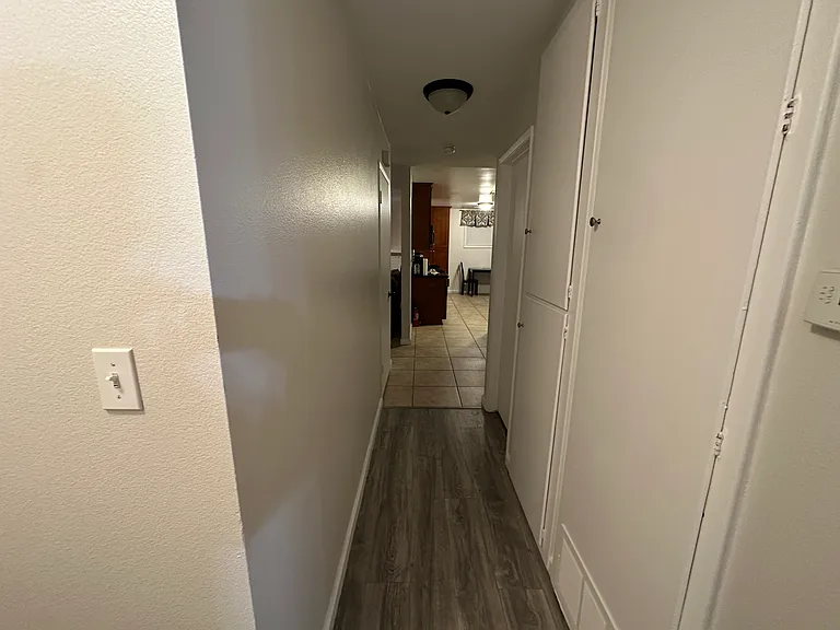 Alamitos St — Photo 12