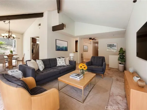 6157 Hillary Ct, Riverside, CA 92506